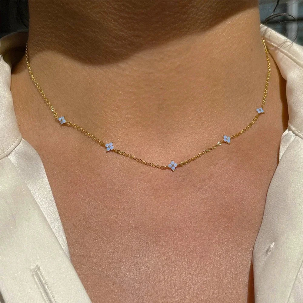 Collier trèfle à quatre feuilles plaqué or 18 carats pour femme – Acier inoxydable avec détails en zircone | Cadeau bijou de luxe