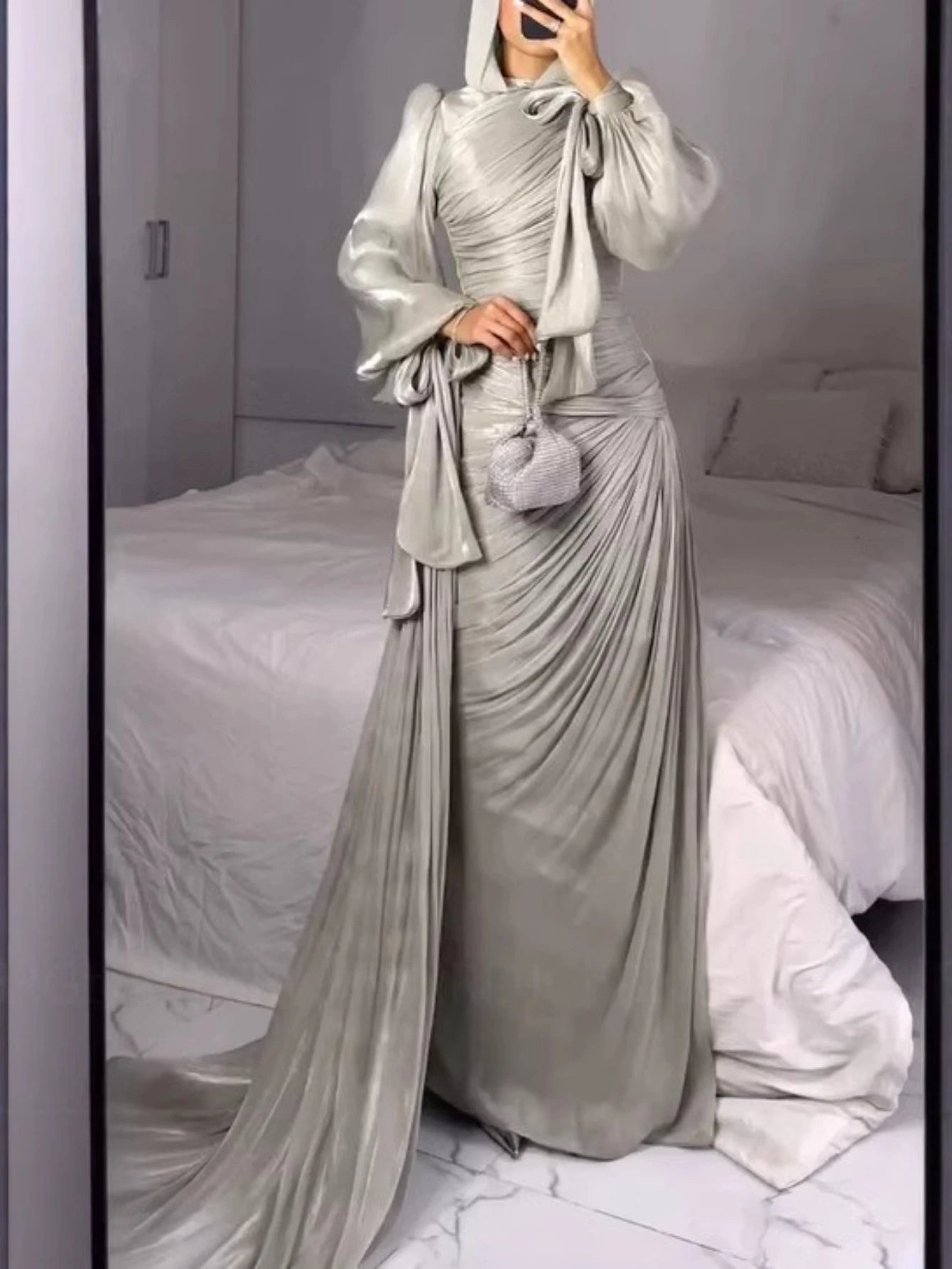 Robe maxi caftan soyeuse et modeste Elariah pour femmes – Abaya musulmane à manches longues, Jalabiya, tenue décontractée et de soirée