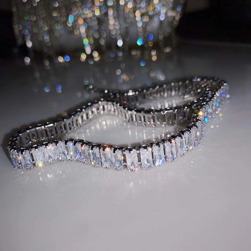 Luxury Shiny Zircon Square Choker Necklace for Women – Exquisite Crystal Jewelry Gift for Weddings, Parties & Daily Wear