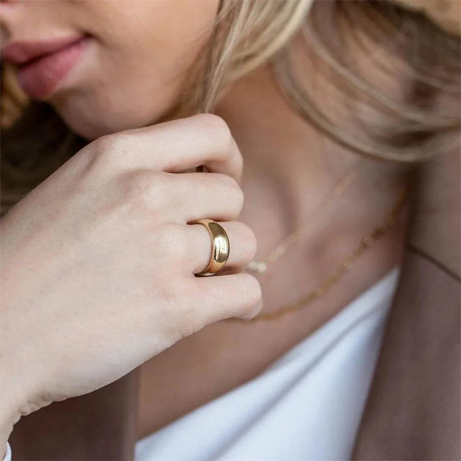 316L Stainless Steel Fashion Ring – Durable, Non-Fading Band for Women