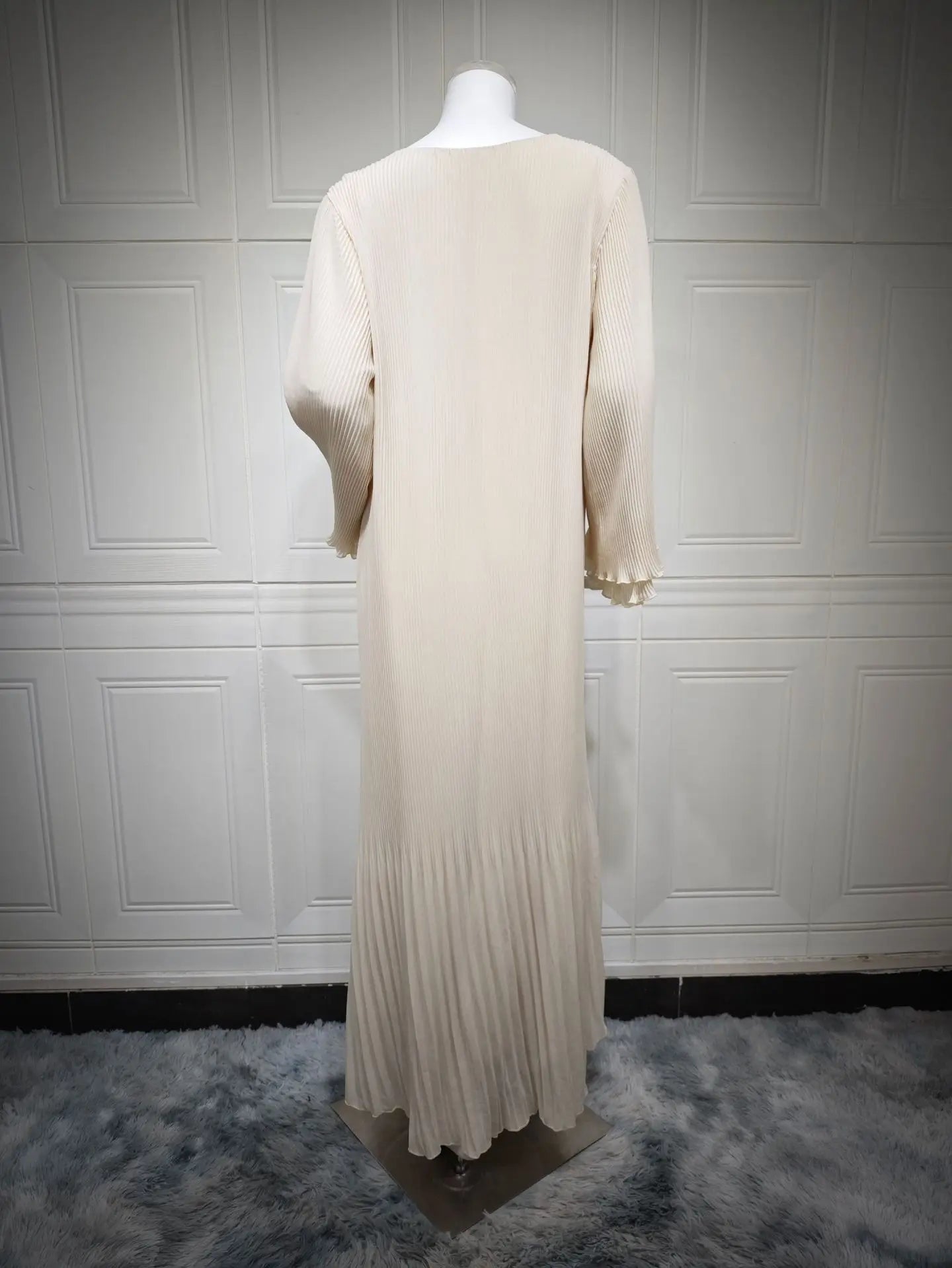 Elegant Pleated Kaftan Abaya Dress for Women – Flare Sleeve Jalabiya | Modest Eid & Occasion Wear