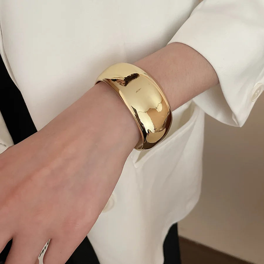 Irregular Geometric Twisted Cuff Bangle – Vintage Statement Bracelet for Women