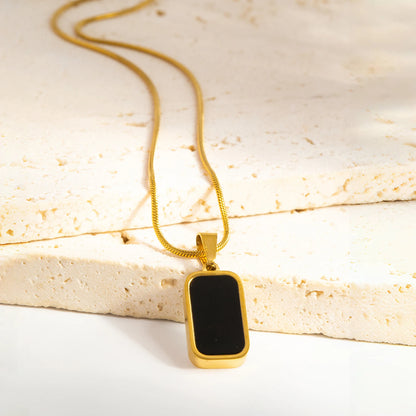 Double-Sided Square Pendant Necklace – 18K Gold Plated Stainless Steel, Hypoallergenic Jewelry for Women