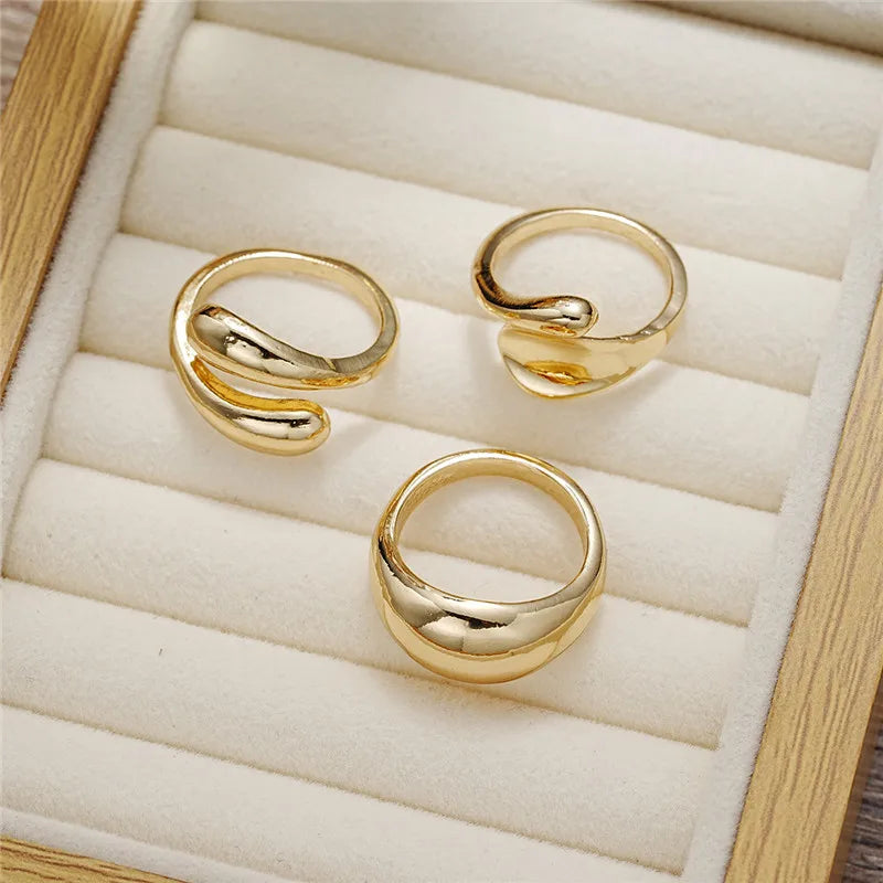 Juego de 3 anillos abiertos geométricos chapados en oro: anillos gruesos, irregulares y modernos para mujer.