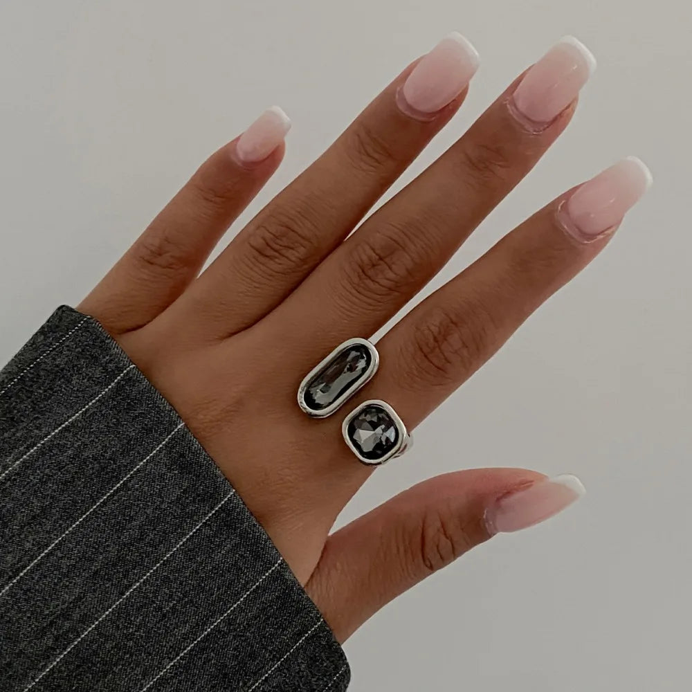 Bague ouverte minimaliste en strass pour femme – Bague géométrique tendance plaquée or ajustable