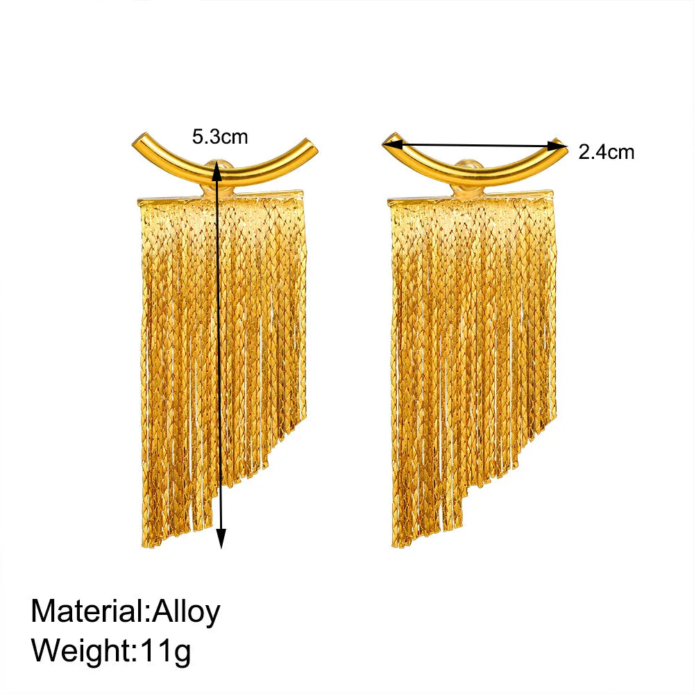 Pendientes llamativos con borlas doradas y brillantes: elegante diseño largo para mujer