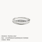 Bague tendance en acier inoxydable 316L – Alliance durable et résistante à la lumière pour femme