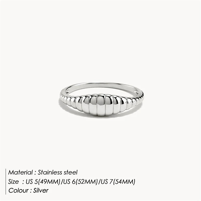 Bague tendance en acier inoxydable 316L – Alliance durable et résistante à la lumière pour femme