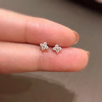 Collier trèfle à quatre feuilles plaqué or 18 carats pour femme – Acier inoxydable avec détails en zircone | Cadeau bijou de luxe