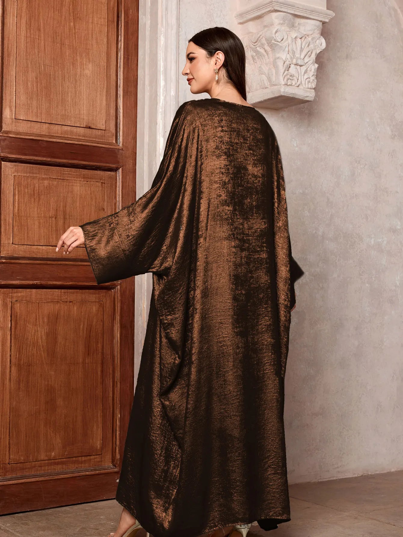 Luxury Satin Batwing Abaya Kimono – Shiny Open Front Maxi Kaftan for Ramadan, Eid & Evening Wear