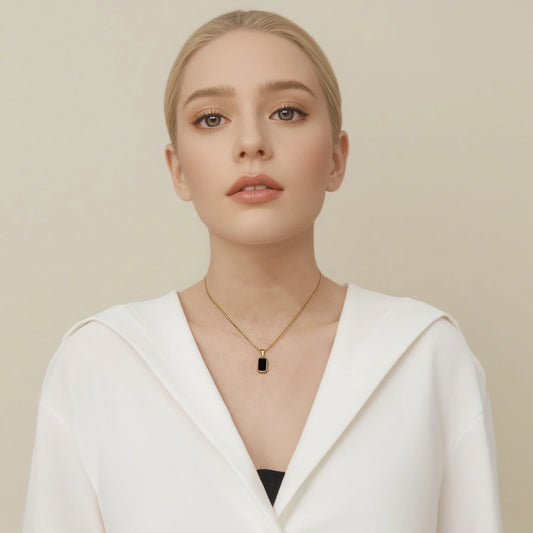Double-Sided Square Pendant Necklace – 18K Gold Plated Stainless Steel, Hypoallergenic Jewelry for Women