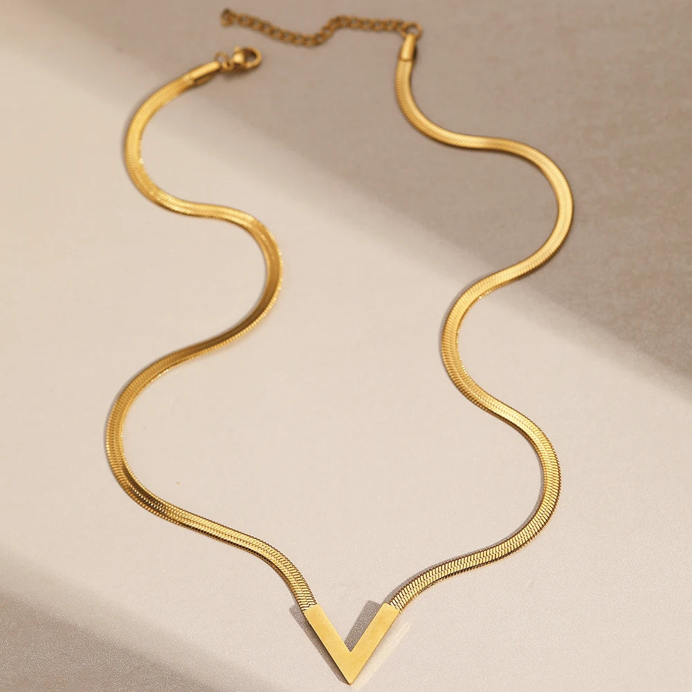 Collier pendentif géométrique en acier inoxydable – Bijou minimaliste unisexe pour hommes et femmes