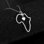 Collar con colgante de mapa africano de moda para mujer – Collar geométrico de acero inoxidable con la bandera de África, color oro, oro rosa o acero