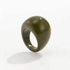 Bague vintage irrégulière en résine acrylique pour femme – Bague bohème géométrique tendance, bijou de mode au design lisse et esthétique