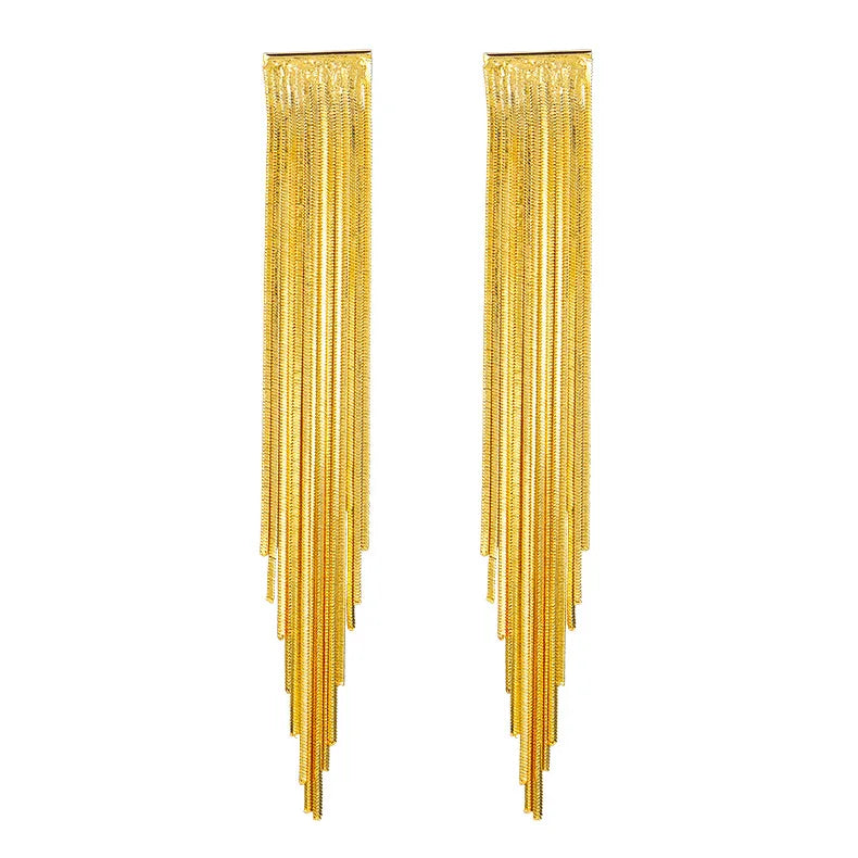 Pendientes llamativos con borlas doradas y brillantes: elegante diseño largo para mujer