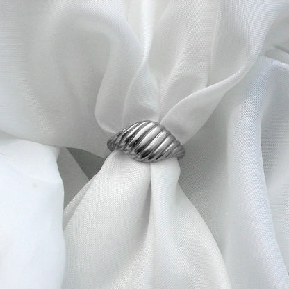 316L Stainless Steel Fashion Ring – Durable, Non-Fading Band for Women