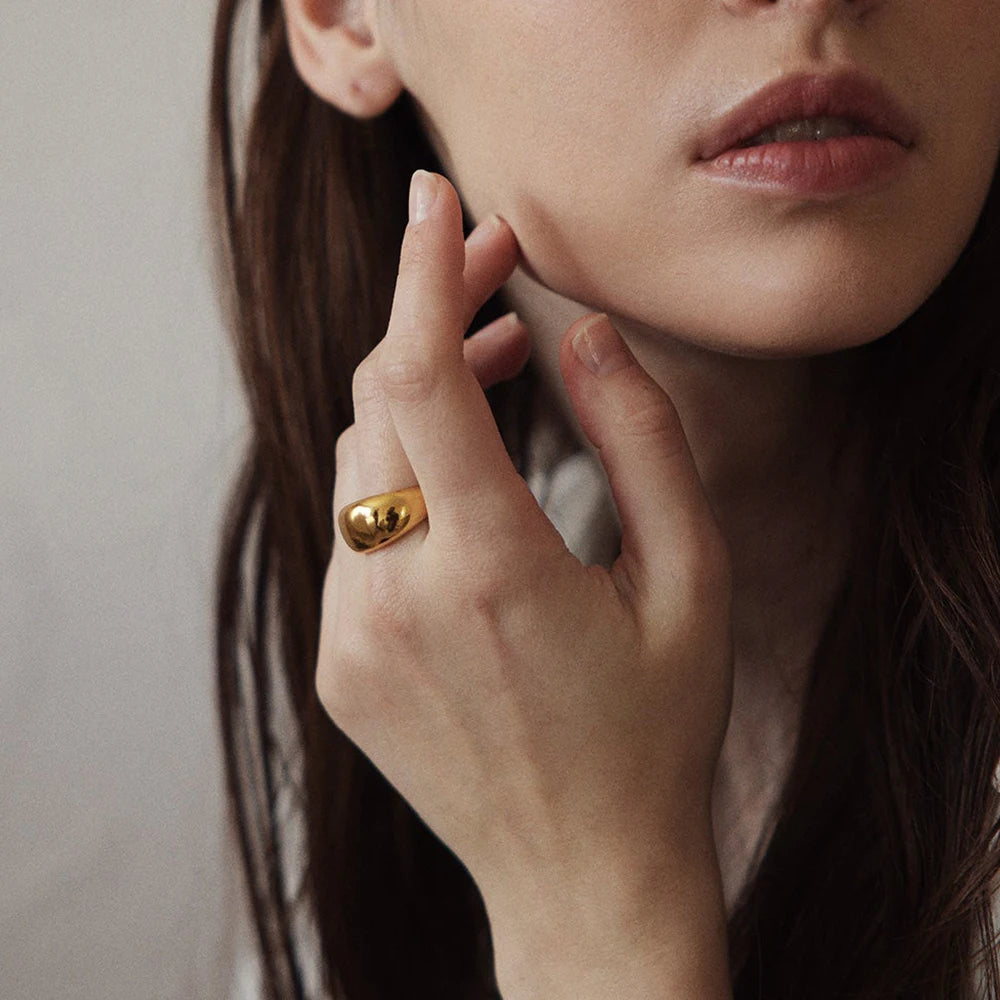Bague tendance en acier inoxydable 316L – Alliance durable et résistante à la lumière pour femme