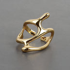 Bague vintage plissée irrégulière en or – Bague géométrique Y2K en métal liquide pour femme