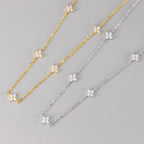 Collier trèfle à quatre feuilles plaqué or 18 carats pour femme – Acier inoxydable avec détails en zircone | Cadeau bijou de luxe