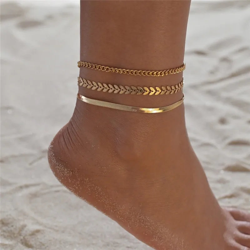 Élégant bracelet de cheville bohème avec perles et breloque coquillage – parfait pour la plage, les mariages et le style de tous les jours.