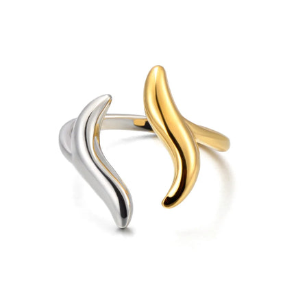 JeeMango Double Circle Stainless Steel Ring for Women – 18K Gold Plated, Waterproof, Trendy Fashion Jewelry