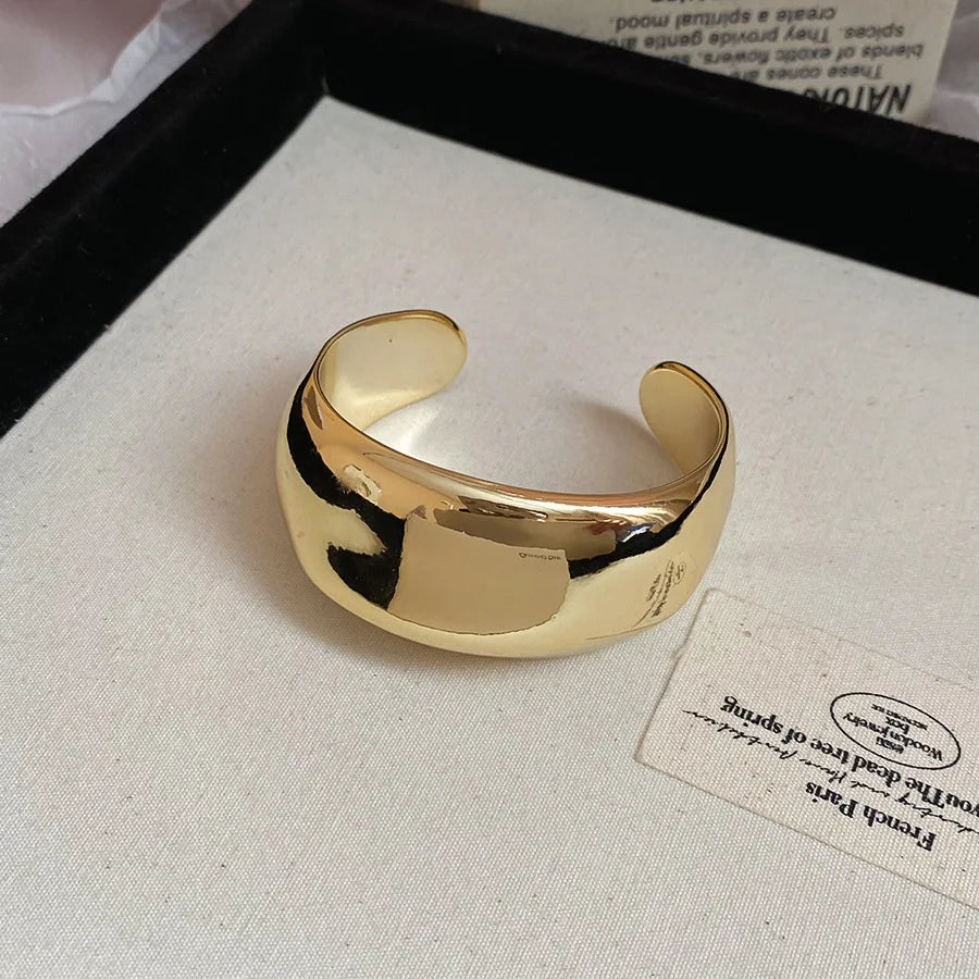 Irregular Geometric Twisted Cuff Bangle – Vintage Statement Bracelet for Women