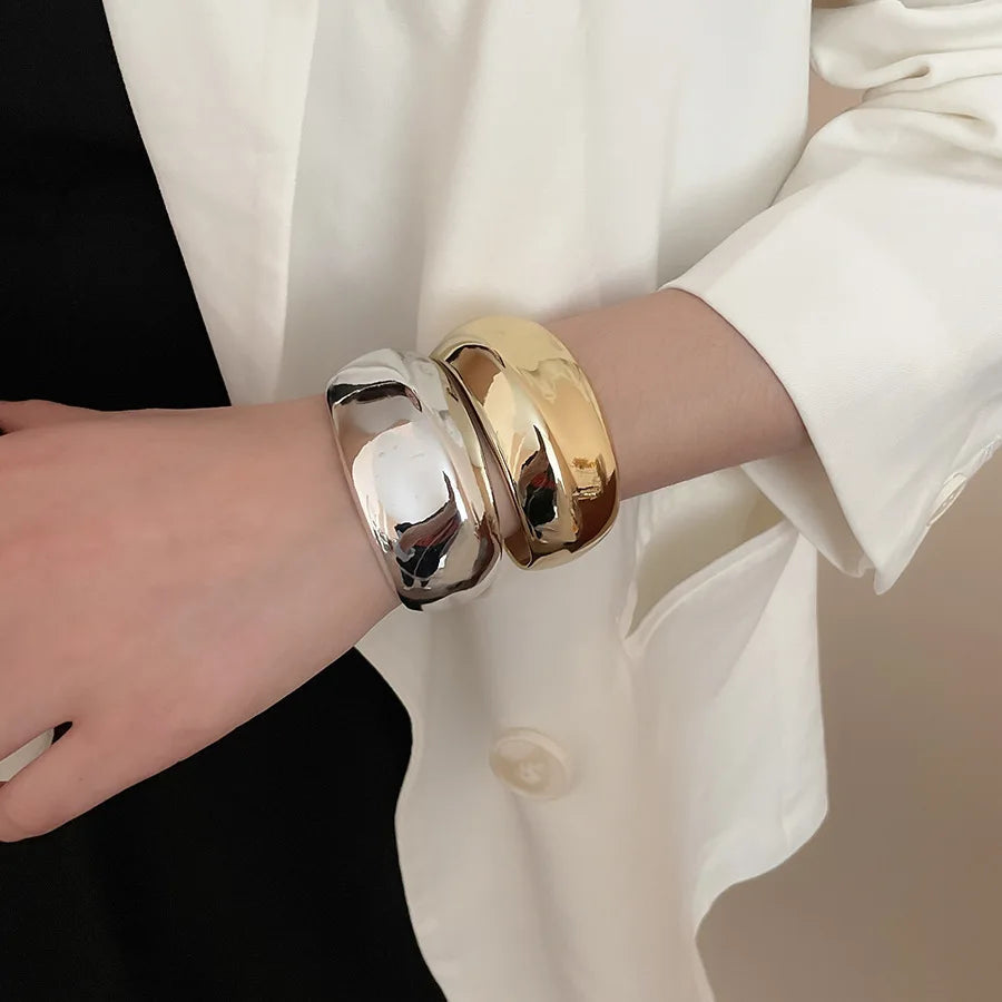 Irregular Geometric Twisted Cuff Bangle – Vintage Statement Bracelet for Women