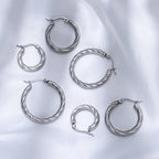 Pendientes de aro redondos trenzados clásicos: acero inoxidable, estilo vintage, dorados y plateados.