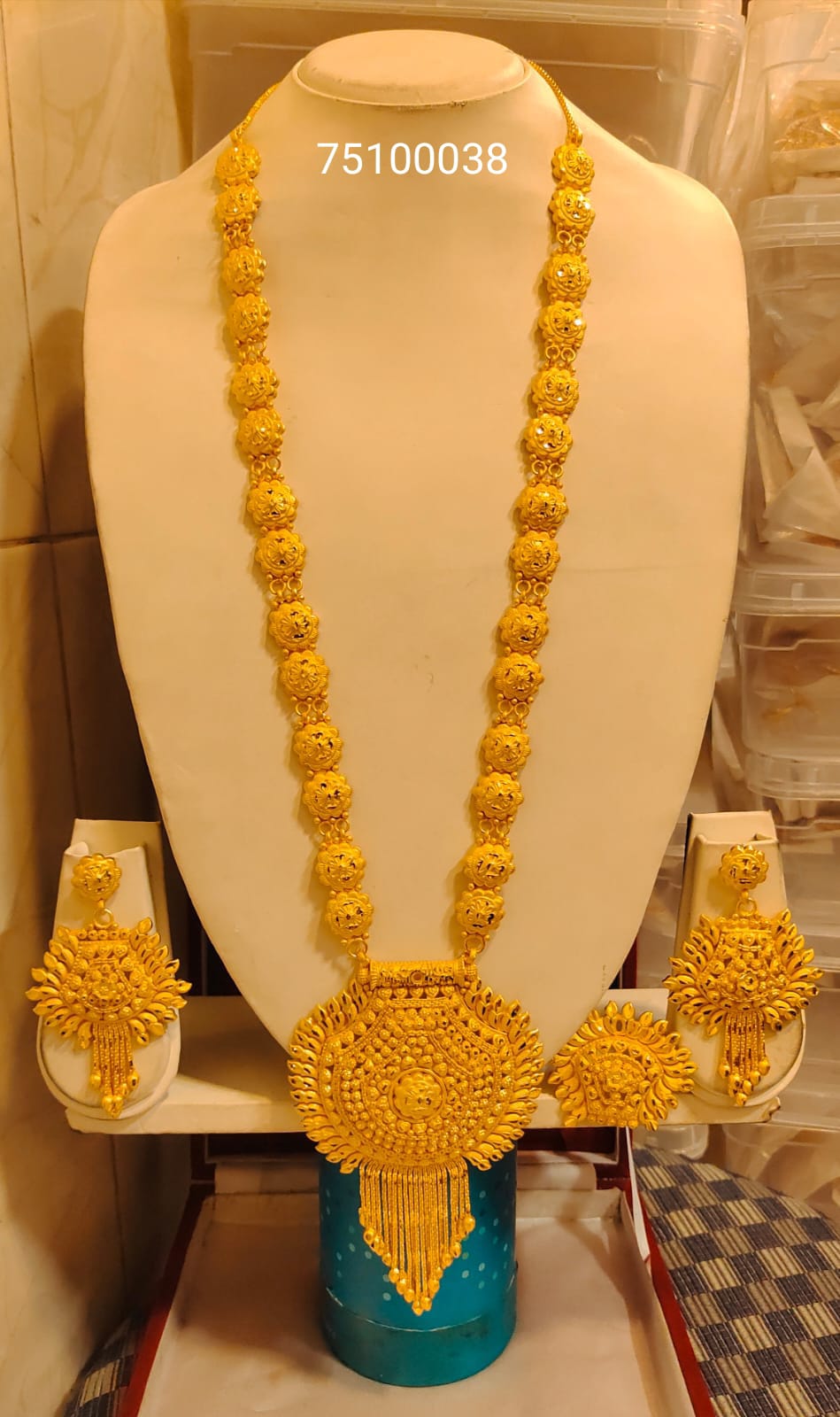 Necklace 0055