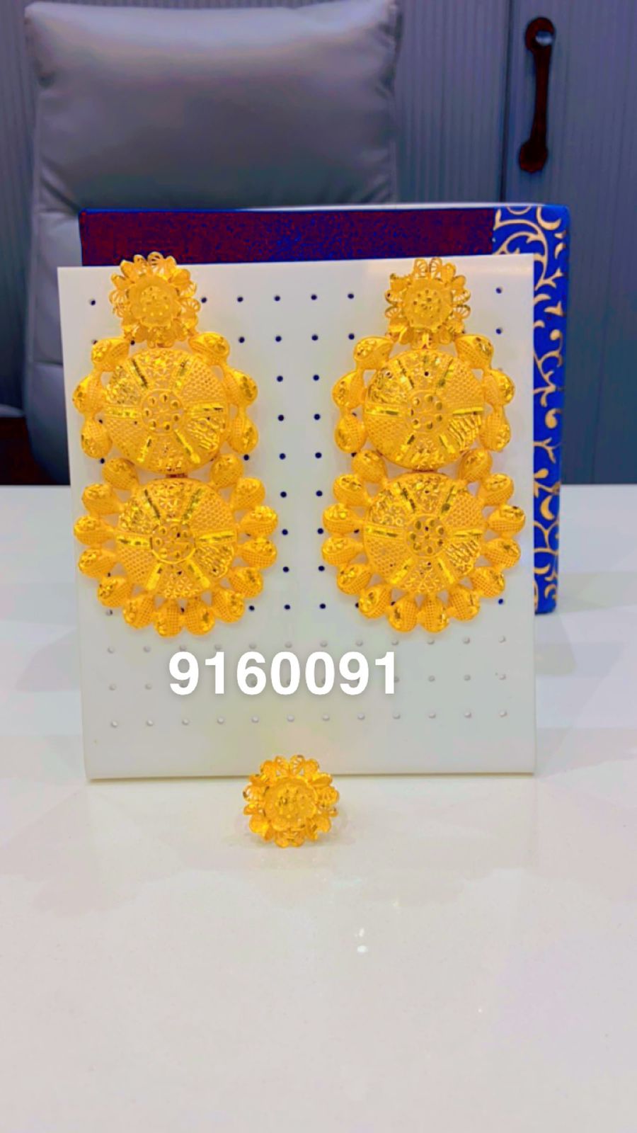 Boucle d'oreille 0021