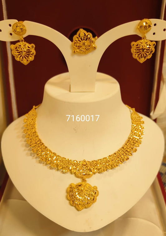 Necklace 0069