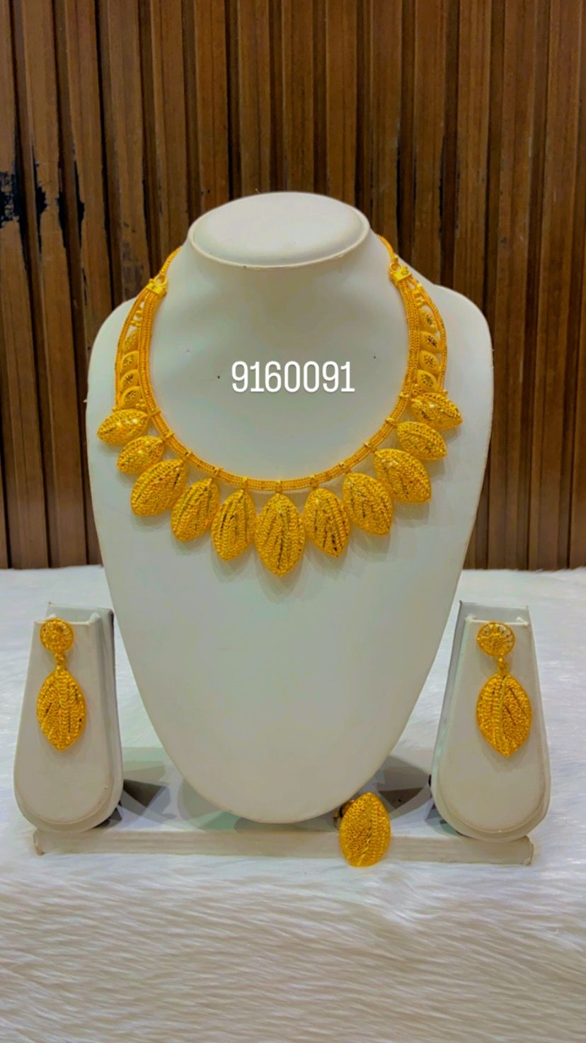 Collar 0072