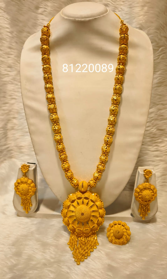 Collier 0437
