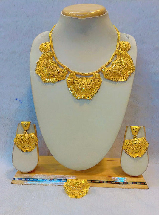 Collier 0469