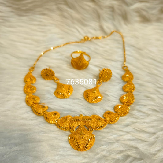 Collar 0142