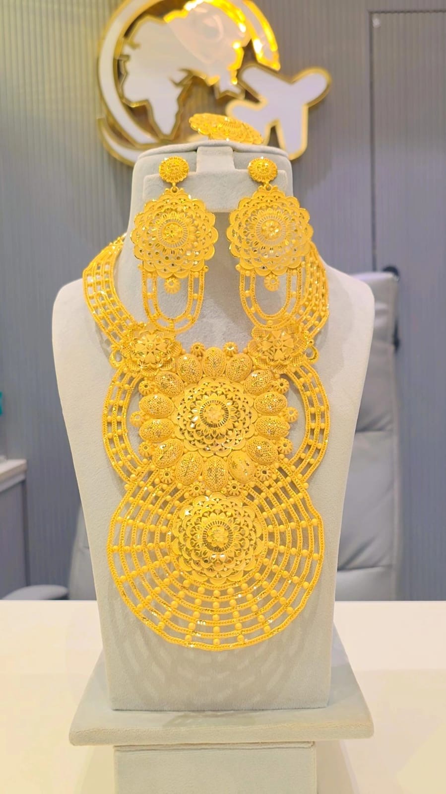 Necklace 0452