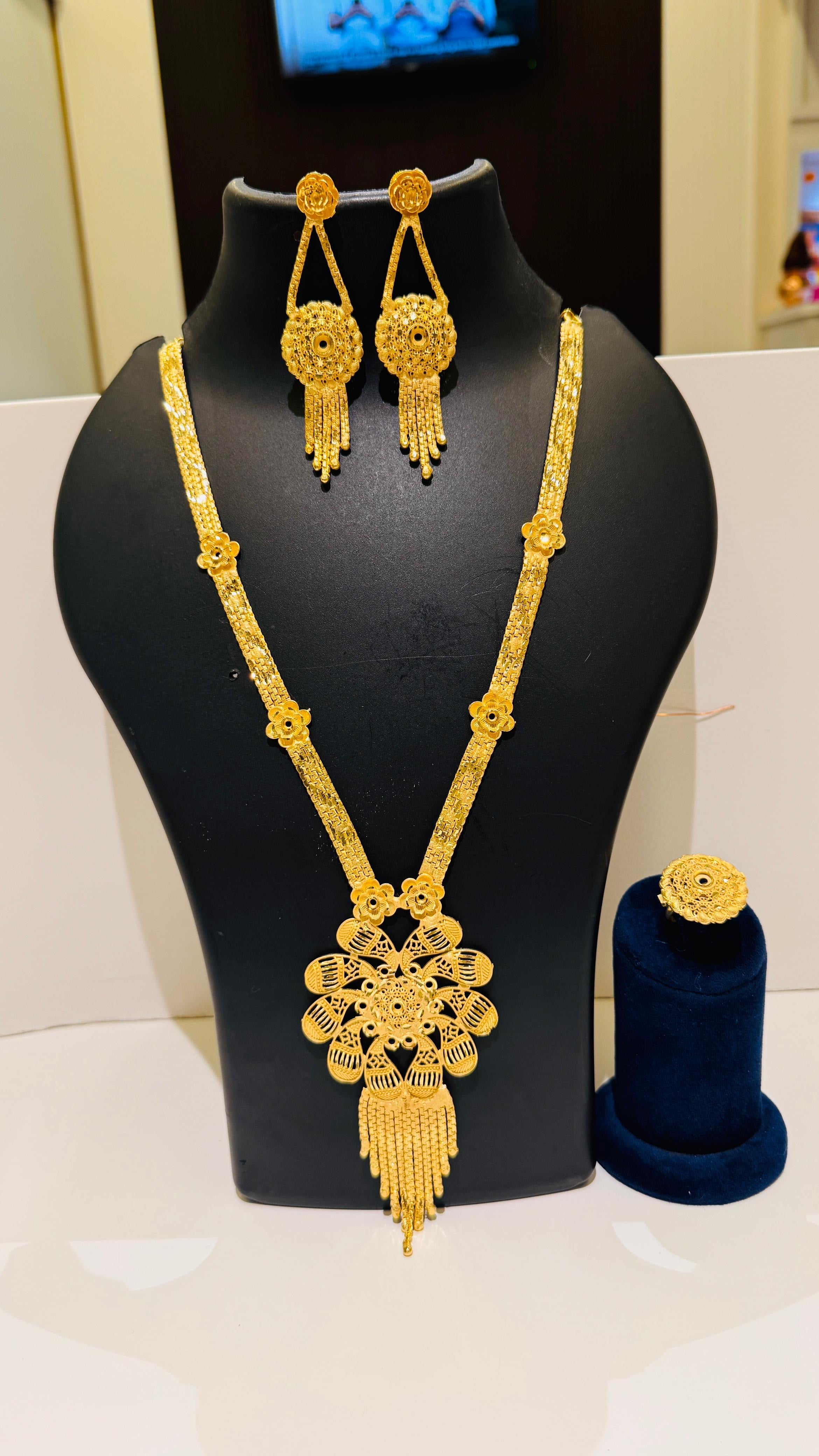 Necklace 0350