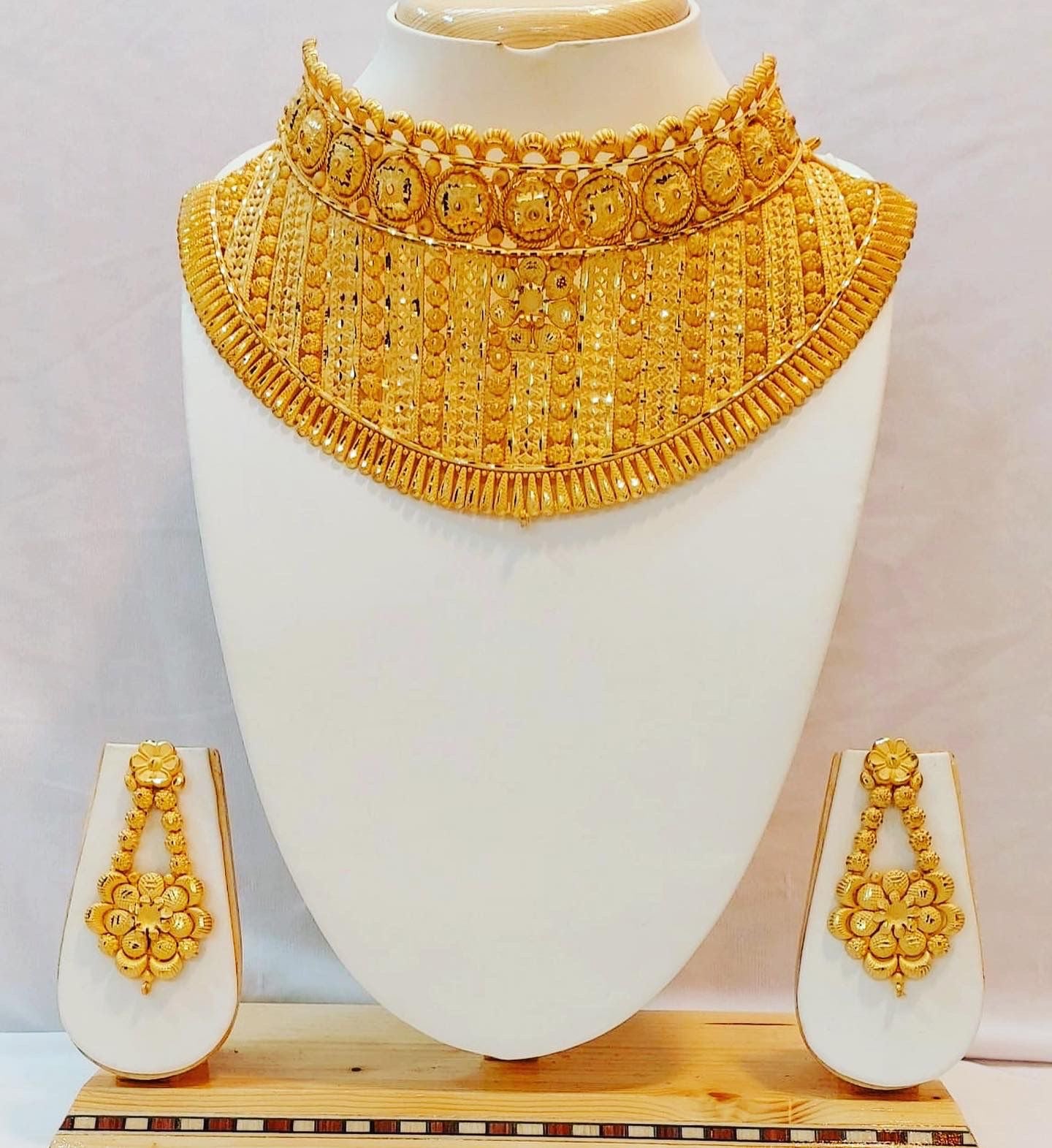 Collar 0533