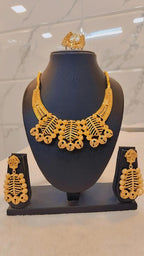 Necklace 0377