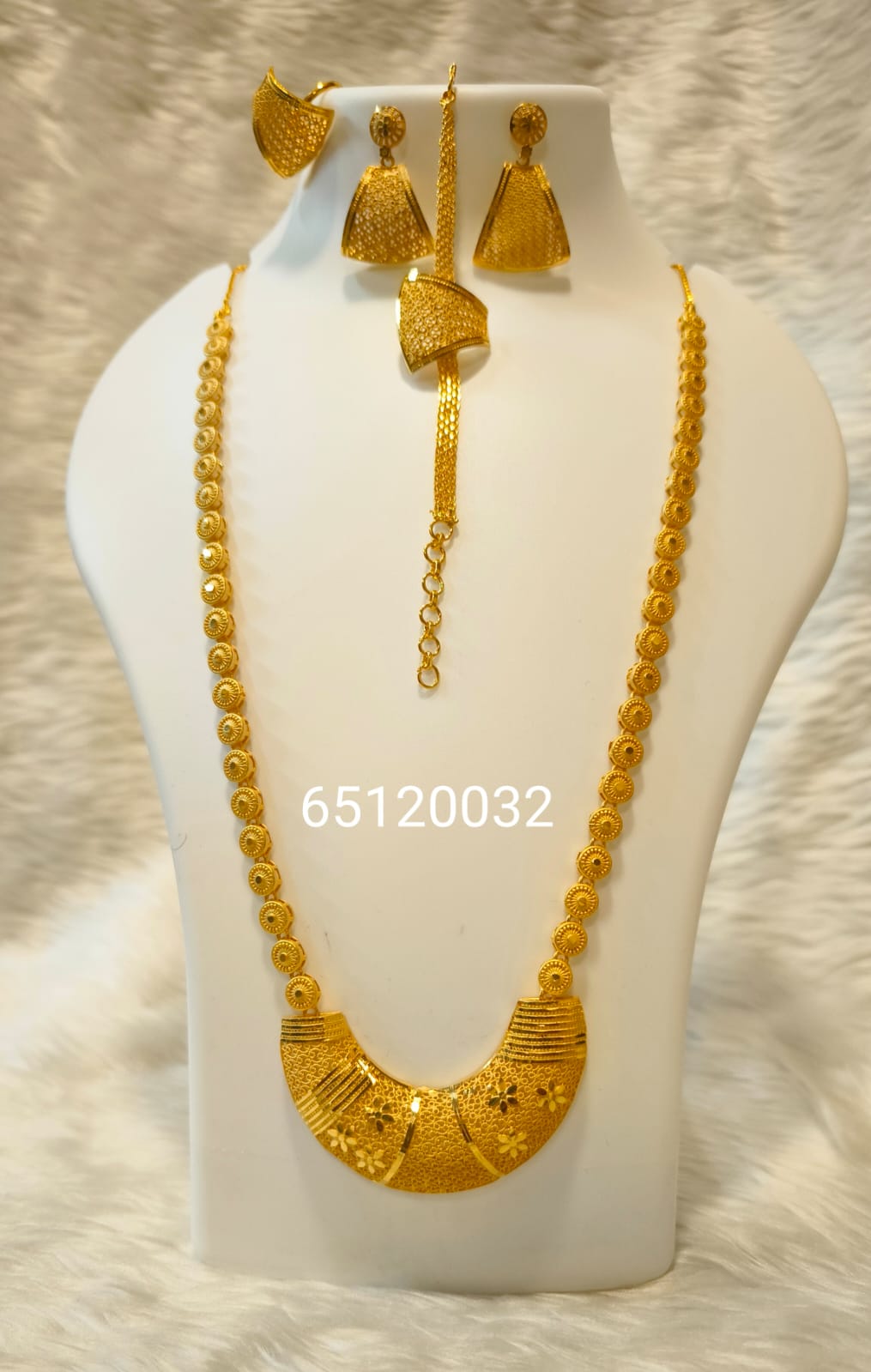 Collar 0597